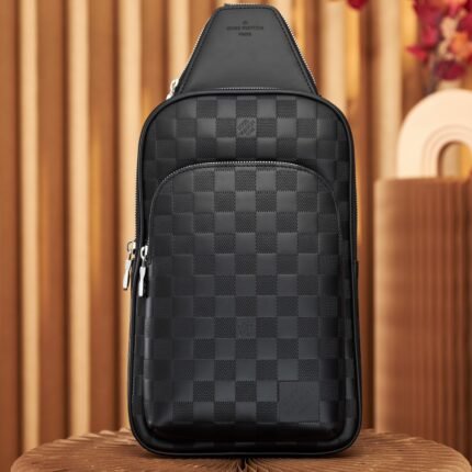 LV Avenue NM Slingbag