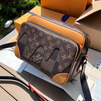 LV x Nigo Nil Messenger