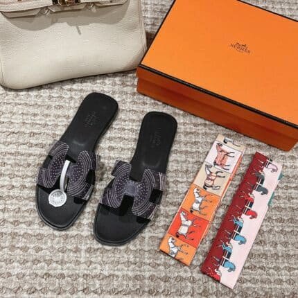 Hermes Oran sandal
