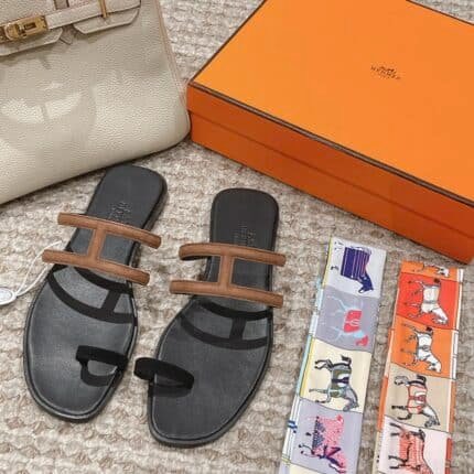 Hermes Oran sandal