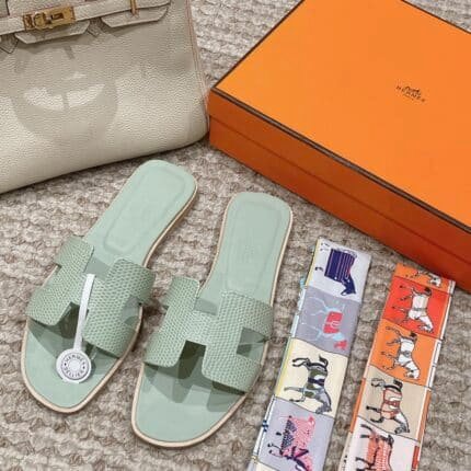 Hermes Oran sandal