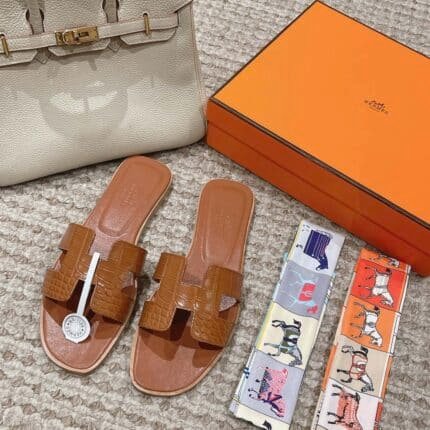 Hermes Oran sandal