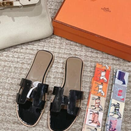 Hermes Oran sandal